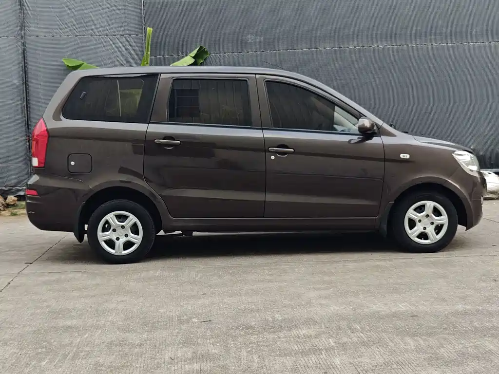 Fengguang Fengguang 330 — миниатюра 8