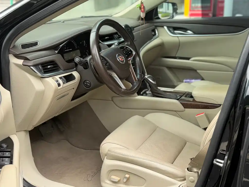 Cadillac XTS — миниатюра 7