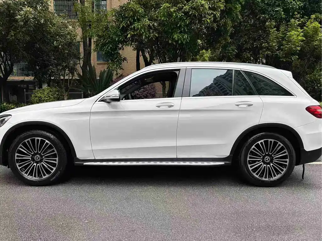 Mercedes-Benz GLC — миниатюра 3