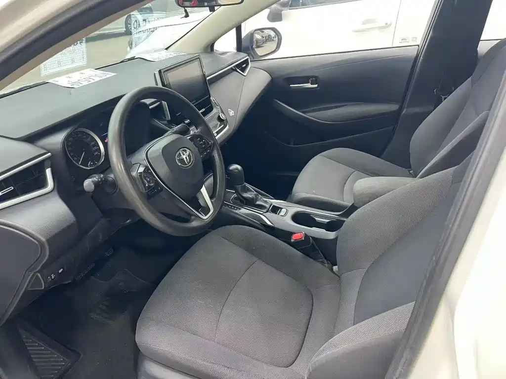 Toyota Corolla - фото 8