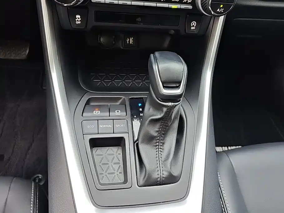 Toyota Wildlander — миниатюра 16