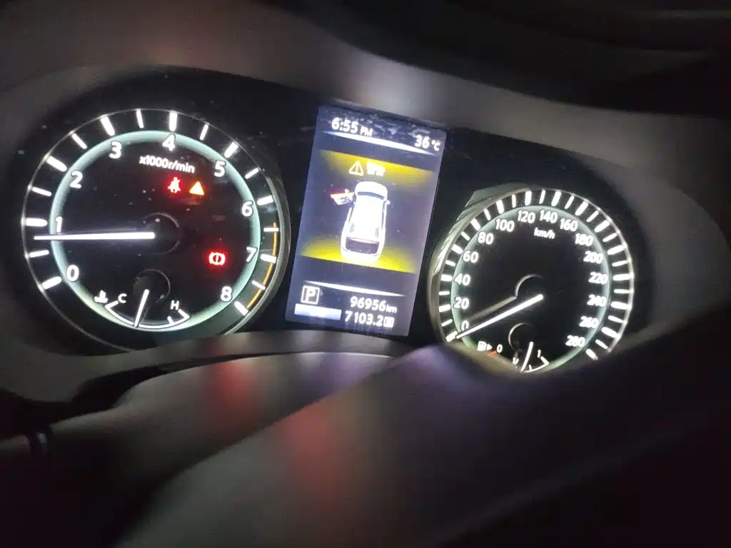 Infiniti Q50L — миниатюра 12
