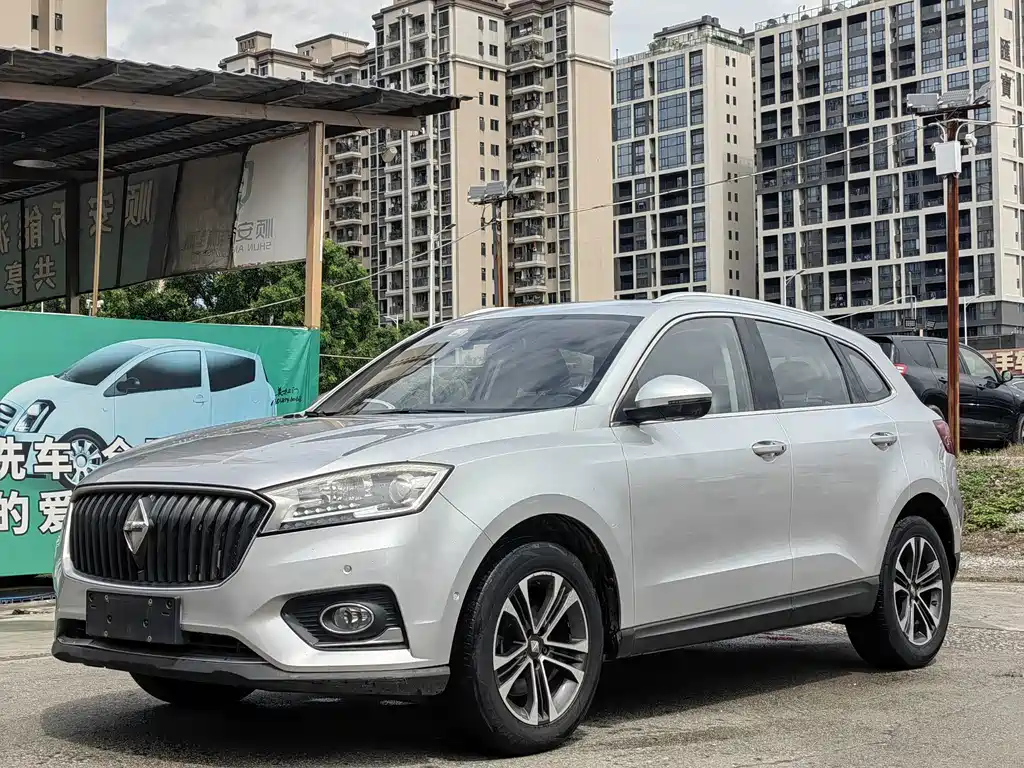 Borgward BX7