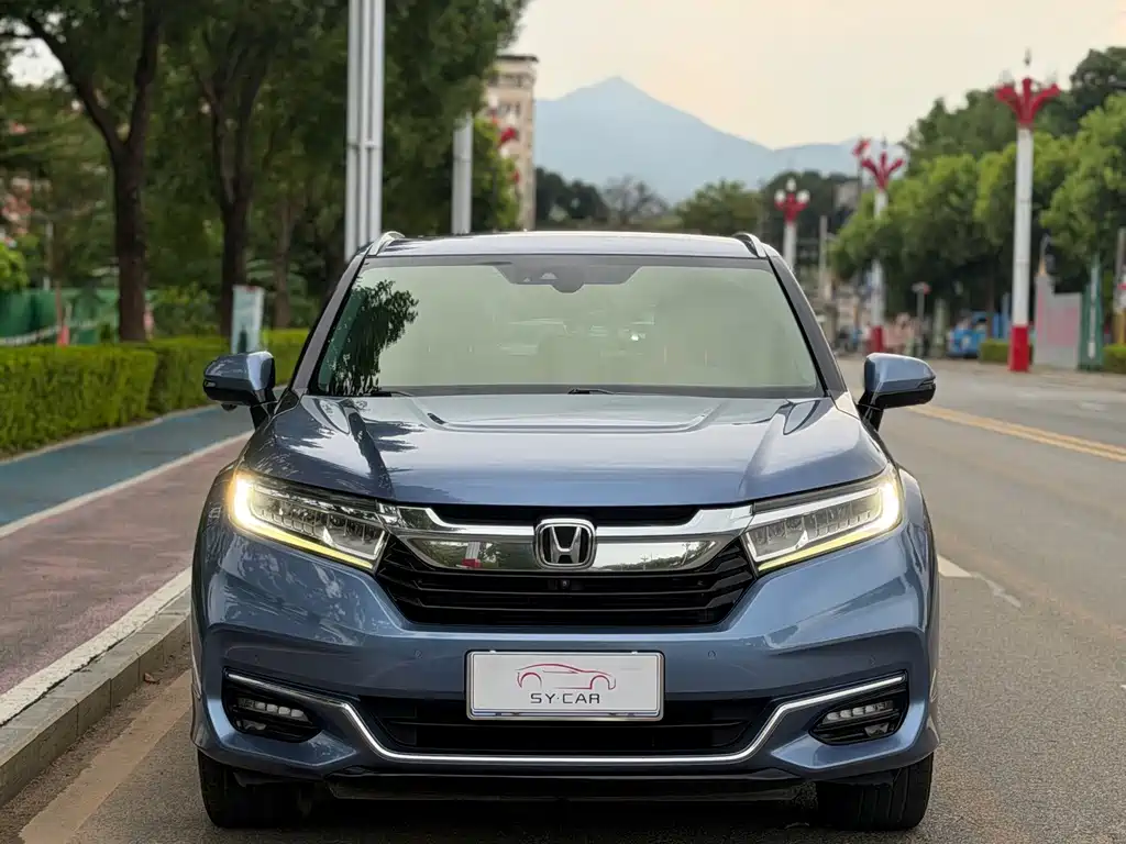 Honda Avancier — миниатюра 2