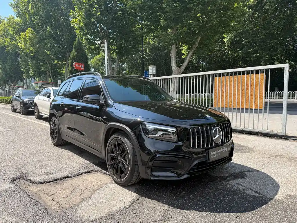 Mercedes-Benz GLB AMG — миниатюра 3