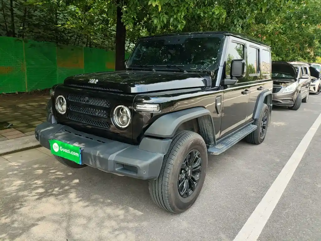 212 212 T01