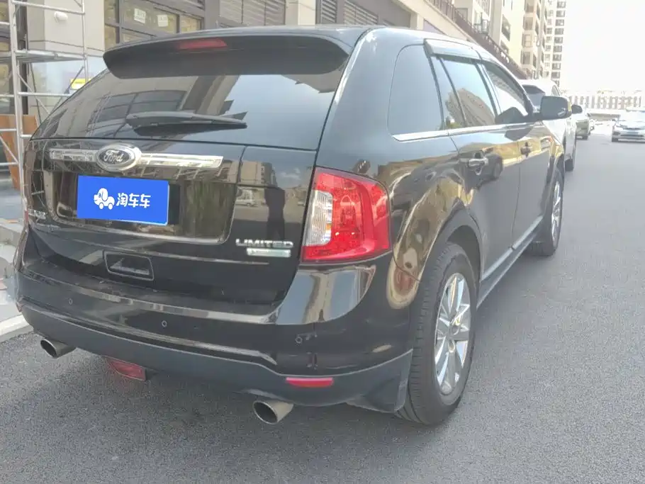 Ford Edge (Import) — миниатюра 3