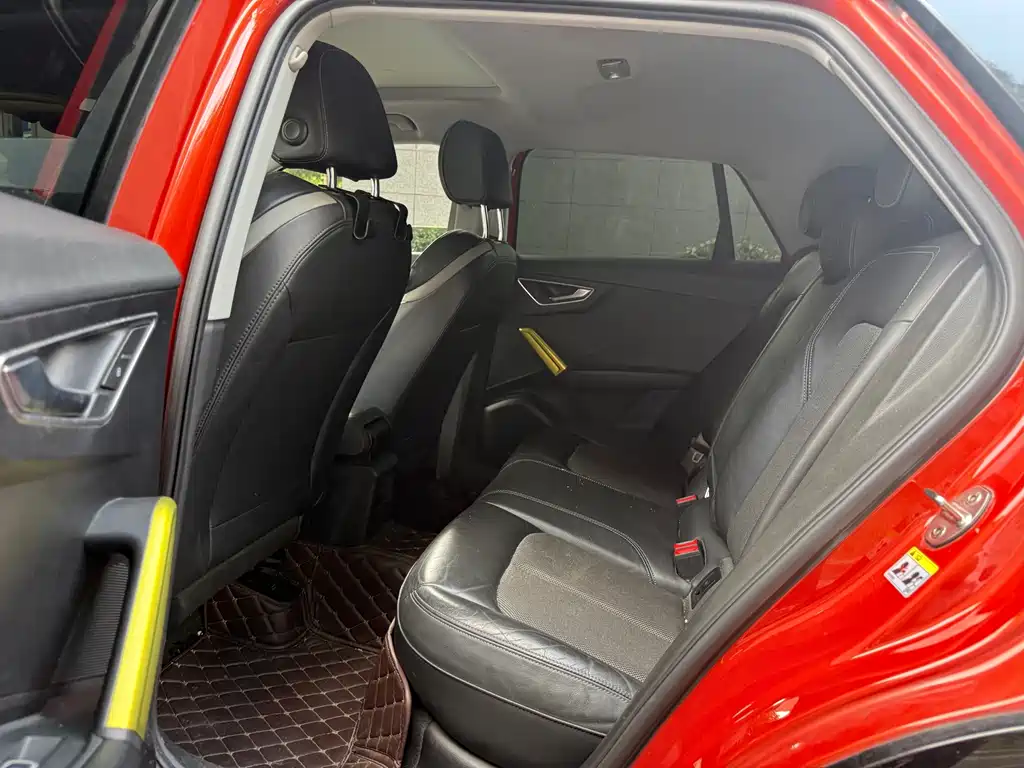 Audi Q2L — миниатюра 6