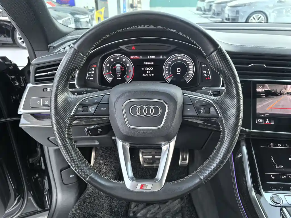 Audi Q8 — миниатюра 8