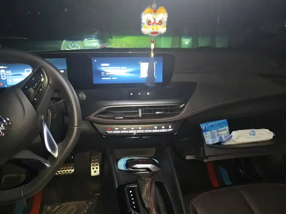 Buick Verano — миниатюра 13