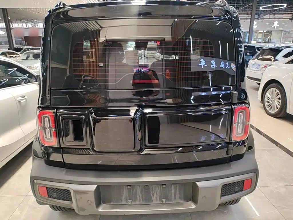Baojun Yueye — миниатюра 6