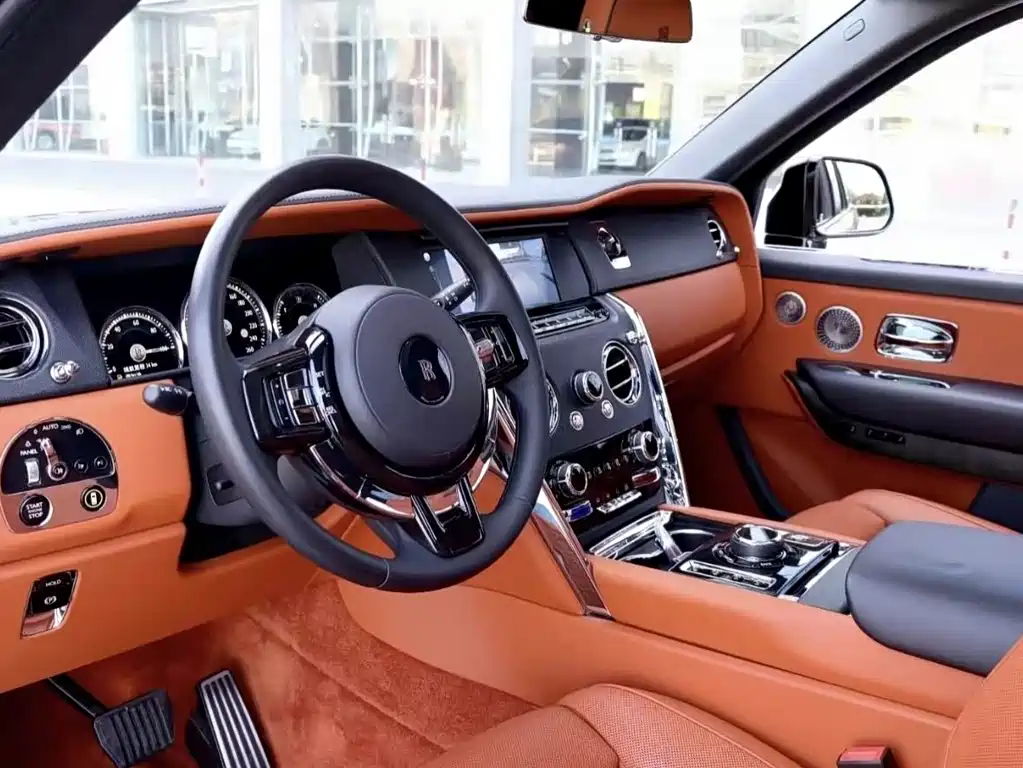 ROLLS-ROYCE CULLINAN