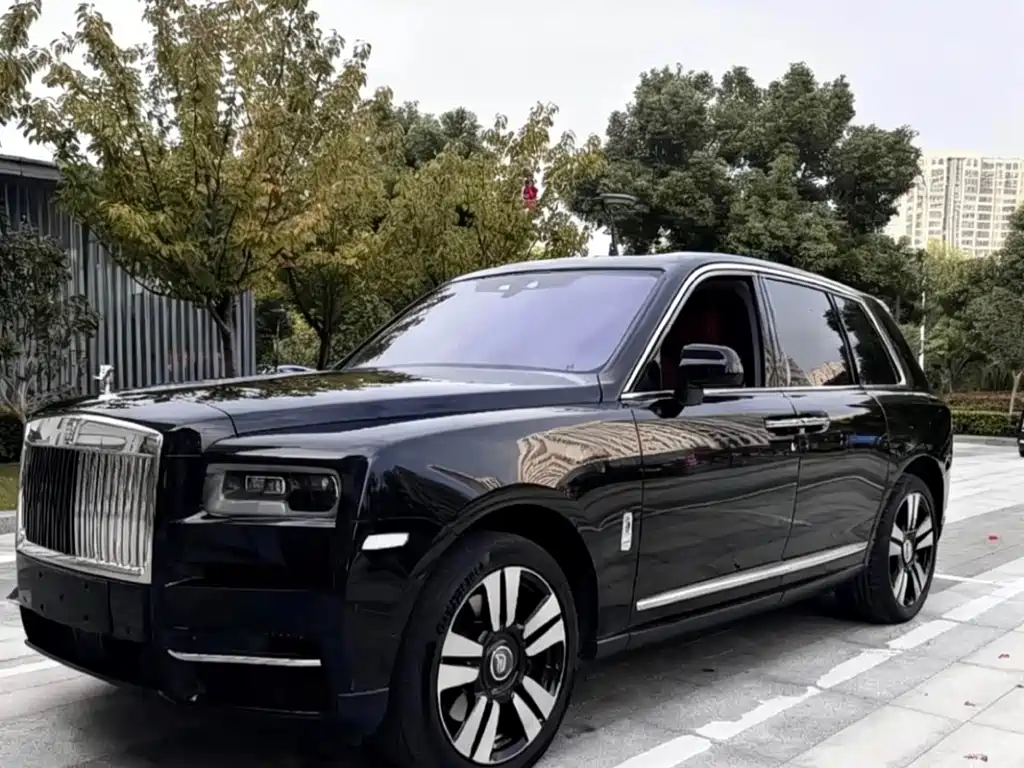 ROLLS-ROYCE CULLINAN