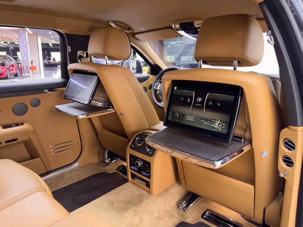 Rolls-Royce Ghost — миниатюра 35