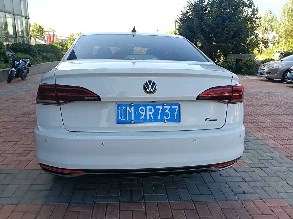Volkswagen Bora — миниатюра 7
