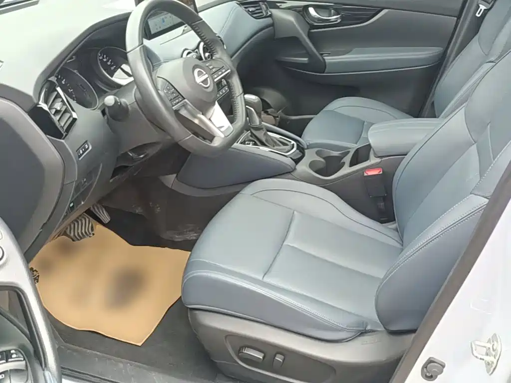 Nissan Qashqai — миниатюра 15