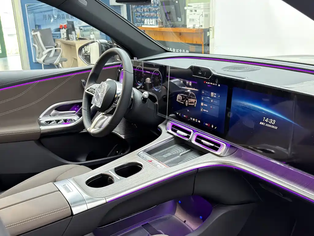 Mercedes-Benz GLC New Energy — миниатюра 13