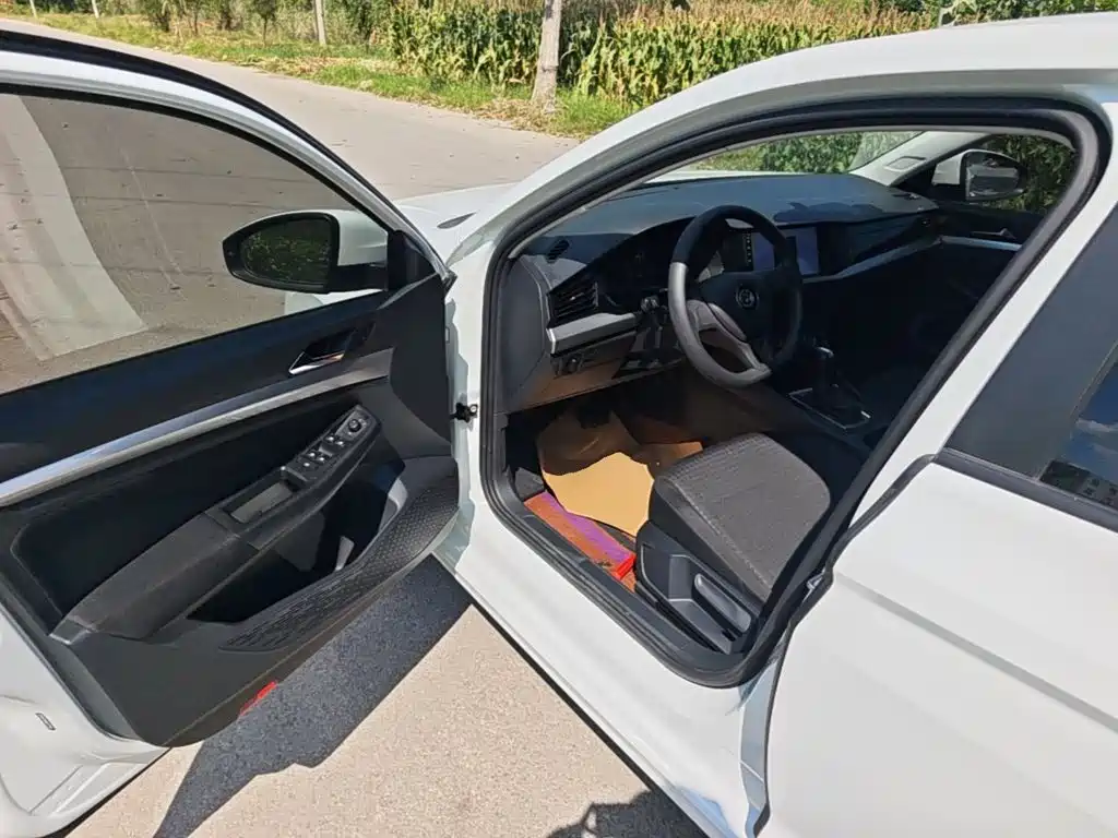 Volkswagen Bora — миниатюра 16