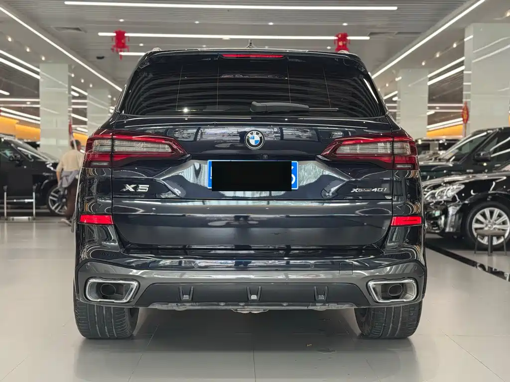 BMW X5 2021 xDrive40i M Sport