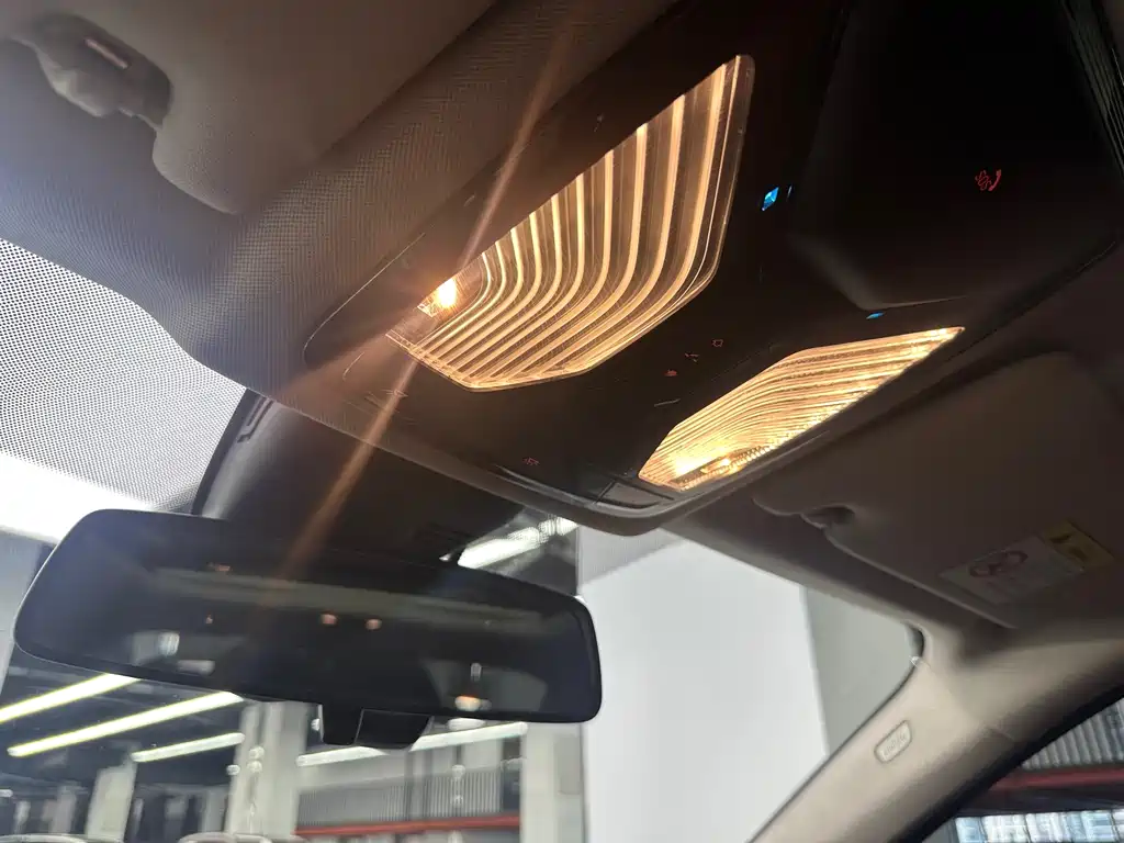 BMW i3 — миниатюра 9