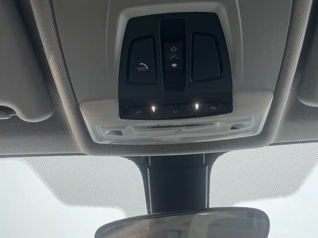 BMW X1 — миниатюра 12