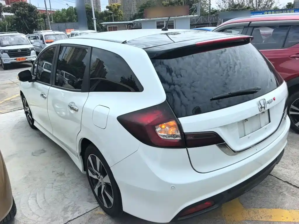 Honda Jade — миниатюра 5