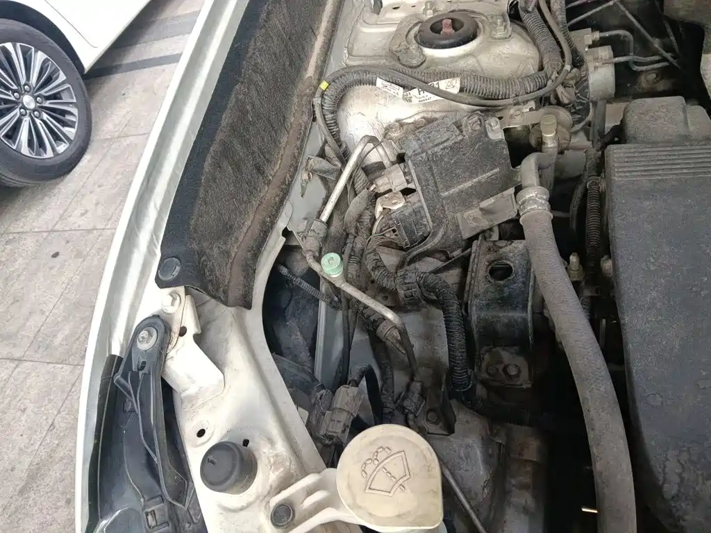 Mitsubishi Outlander — миниатюра 20