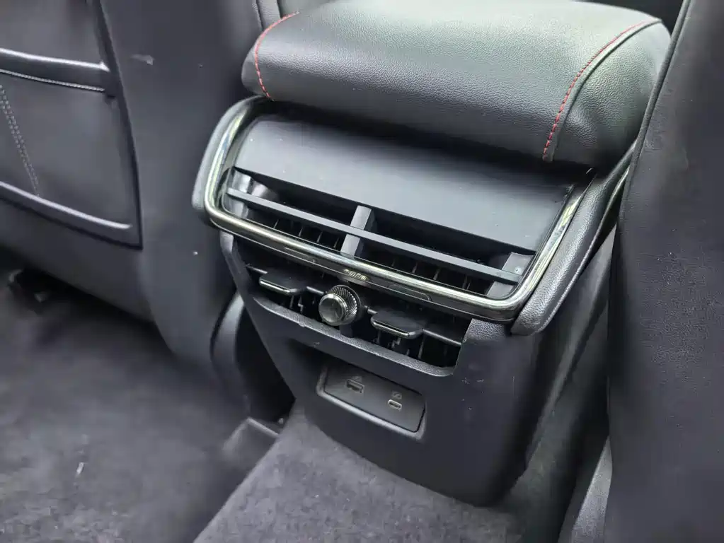 Ford Evos — миниатюра 14