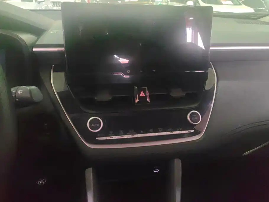 Toyota Frontlander — миниатюра 13