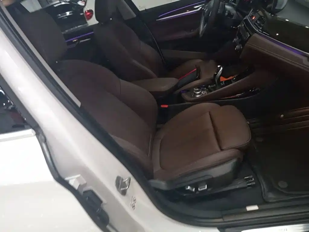 BMW X1 — миниатюра 25