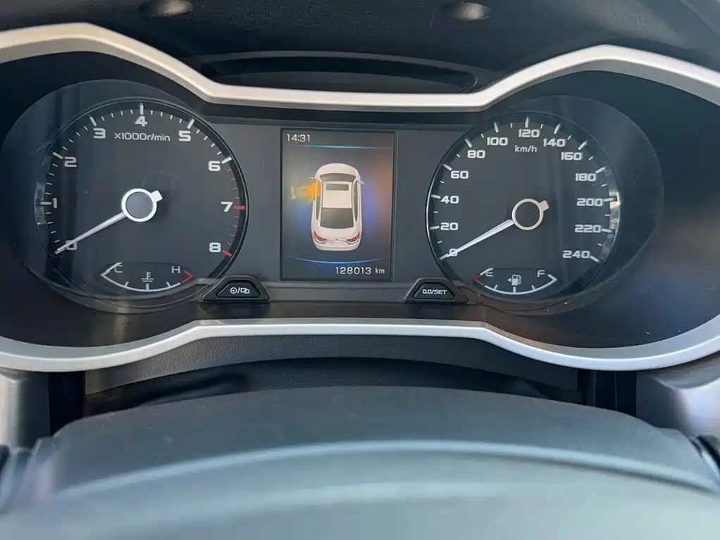 Geely Emgrand GL — миниатюра 11