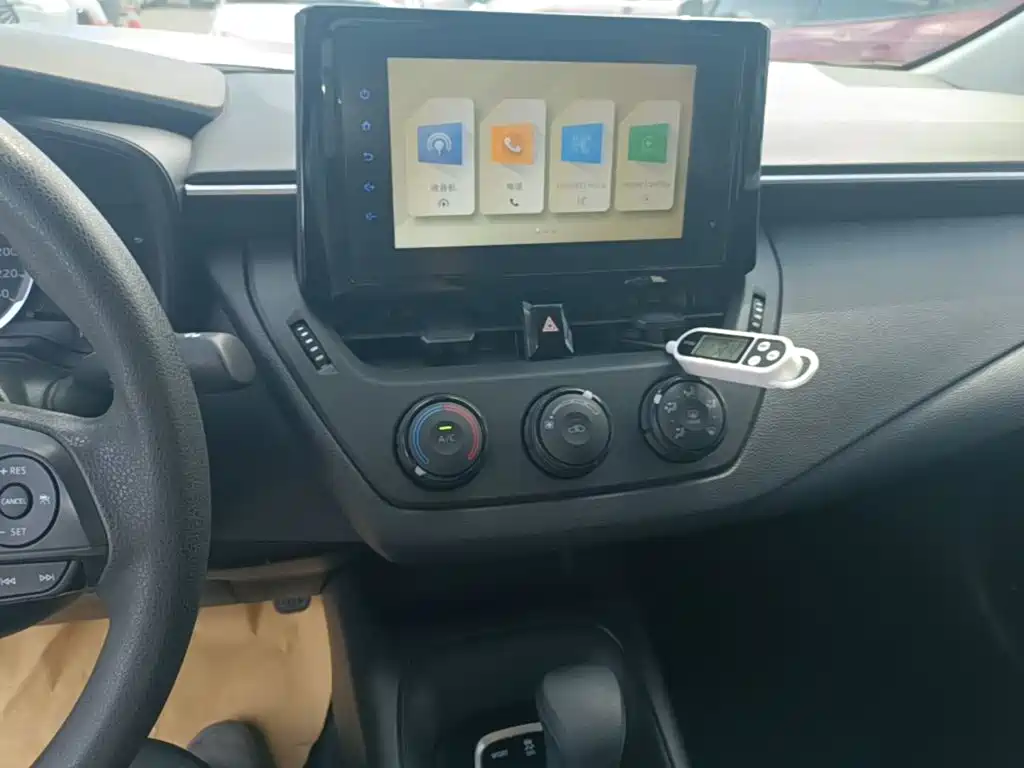 Toyota Corolla — миниатюра 13
