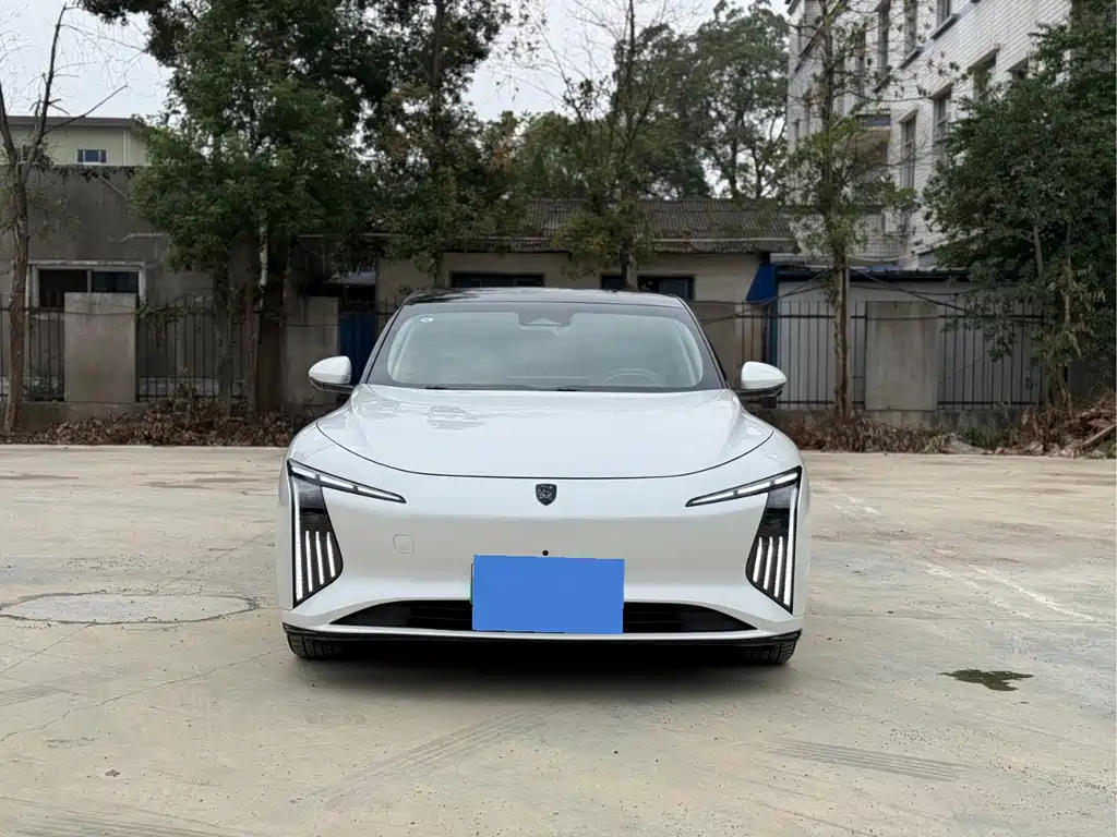 Fengxing Xinghai S7 — миниатюра 2