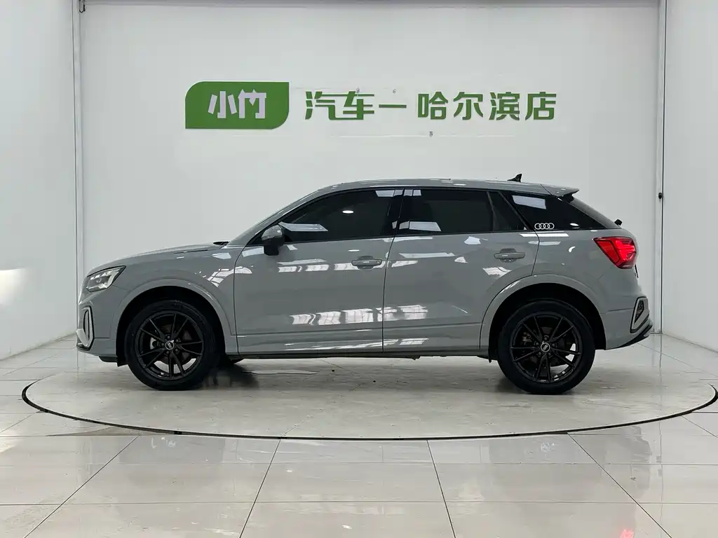 Audi Q2L — миниатюра 5