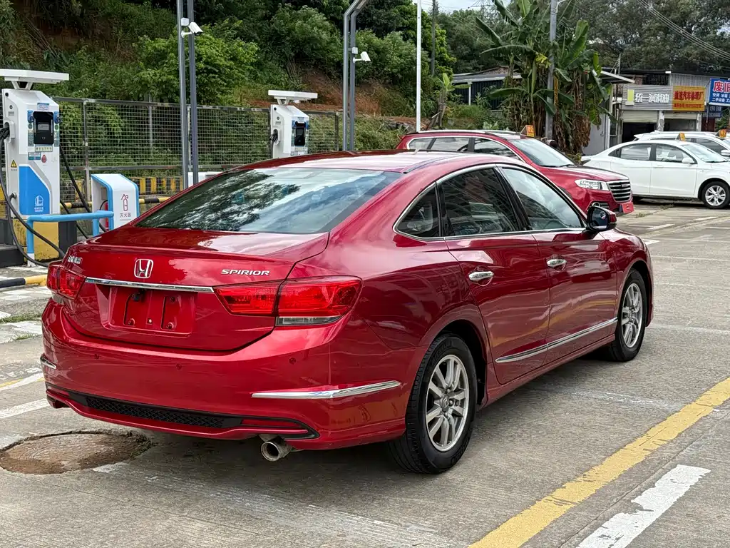 Honda Spirior — миниатюра 9