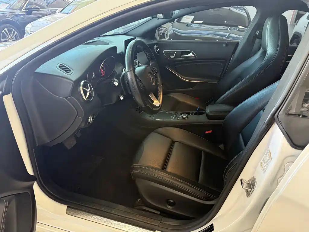 Mercedes-Benz CLA (Import) — миниатюра 8