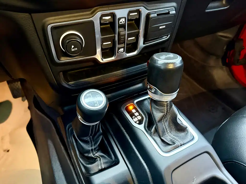 Jeep Wrangler — миниатюра 11