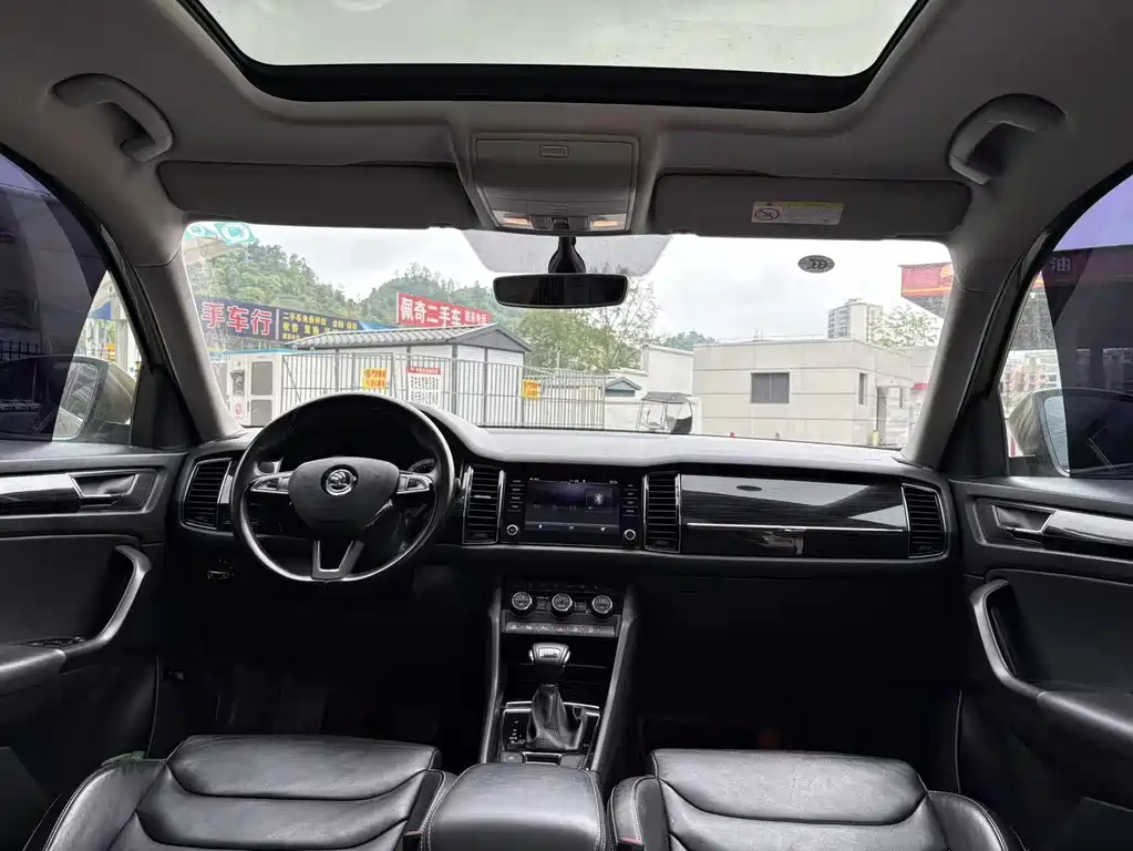 Skoda Kodiaq TSI330 7 seats 2WD Luxury Tech Edition, фото 5