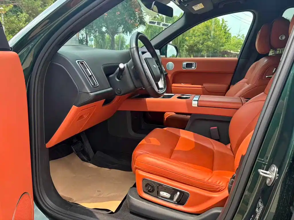 Li Auto Li L8 — миниатюра 8