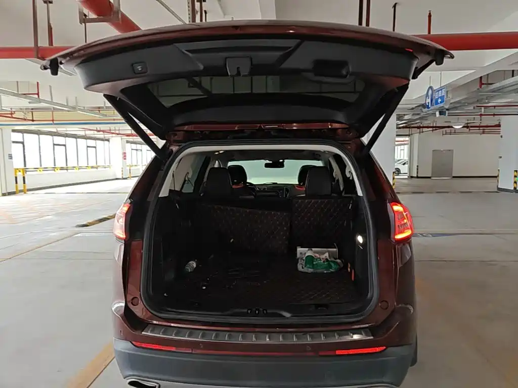 Ford Edge — миниатюра 19