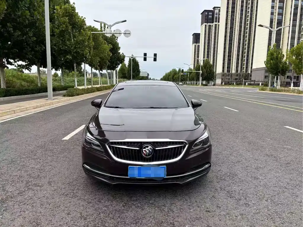 Buick LaCrosse — миниатюра 2