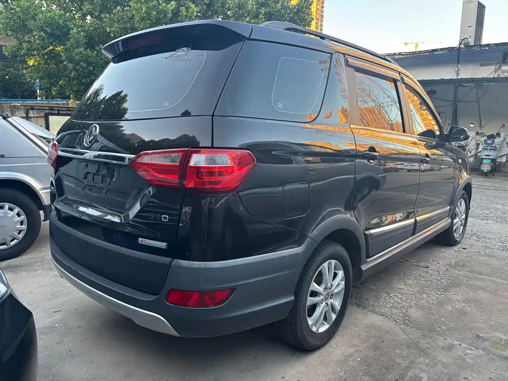 Fengguang Fengguang 370 — миниатюра 6