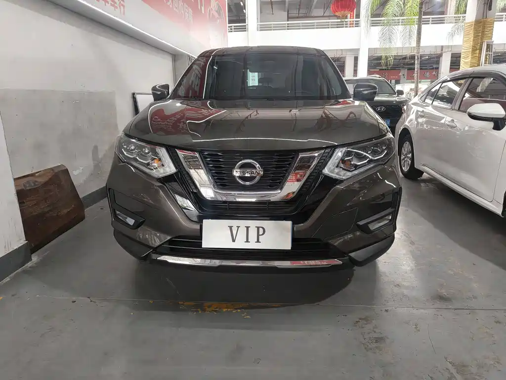 Nissan X-Trail — миниатюра 2