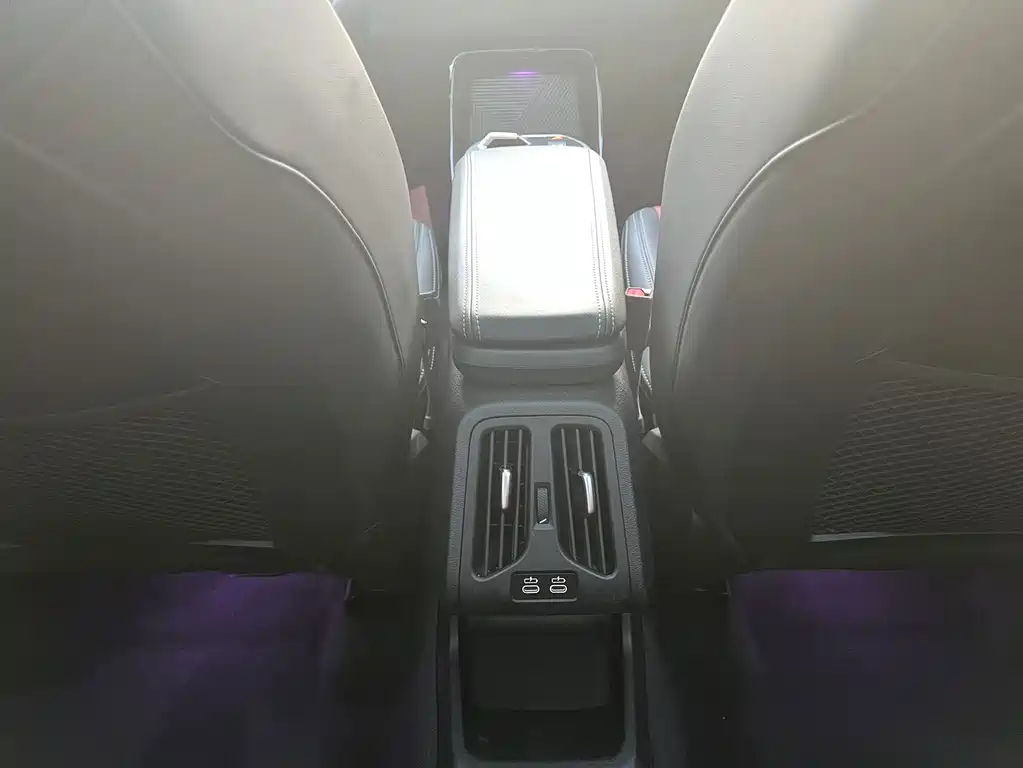 BMW X1 — миниатюра 15