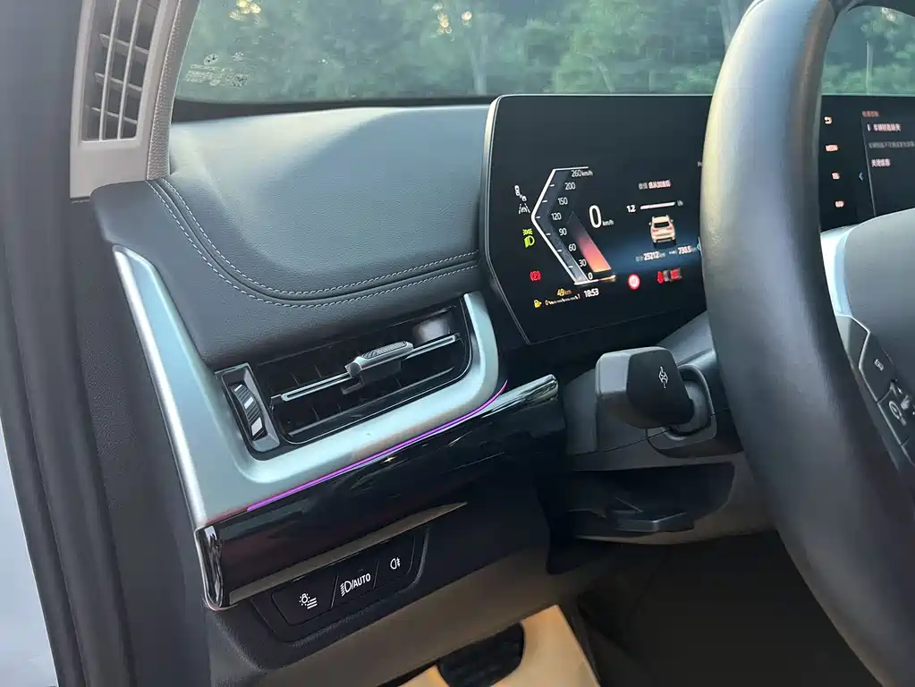 BMW X1 — миниатюра 18