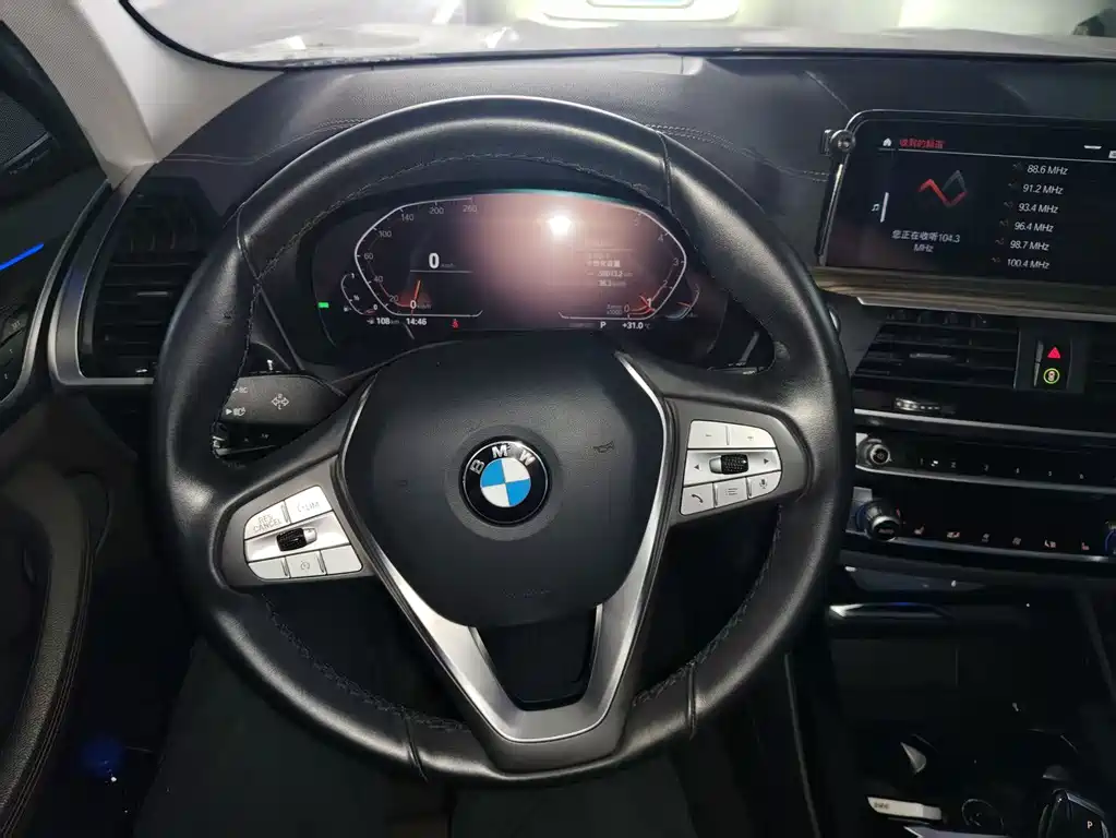 BMW X3 — миниатюра 10