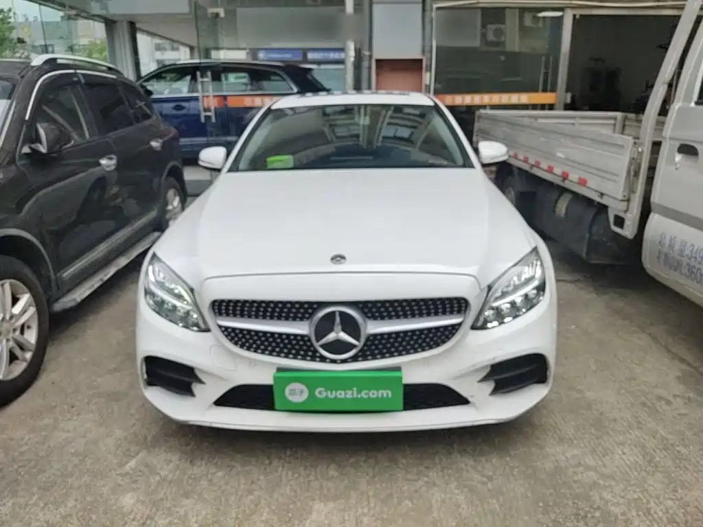 Mercedes-Benz C-Class — миниатюра 3