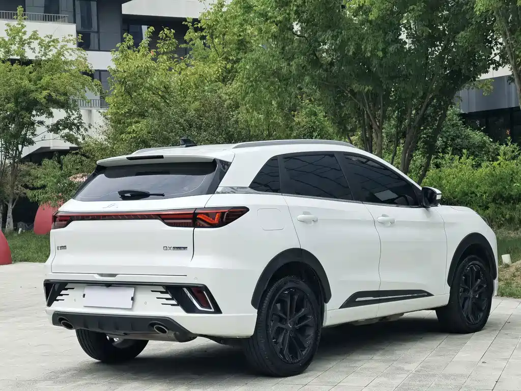 JAC JAC QX PHEV — миниатюра 4