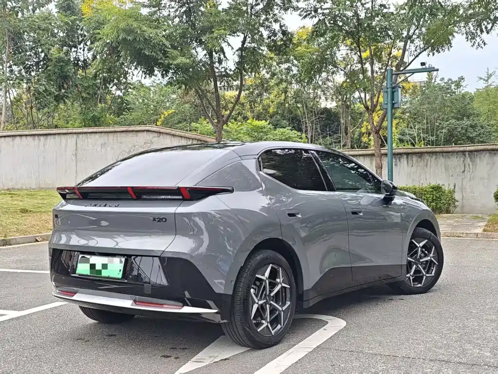 Lynk & Co Z20 — миниатюра 11