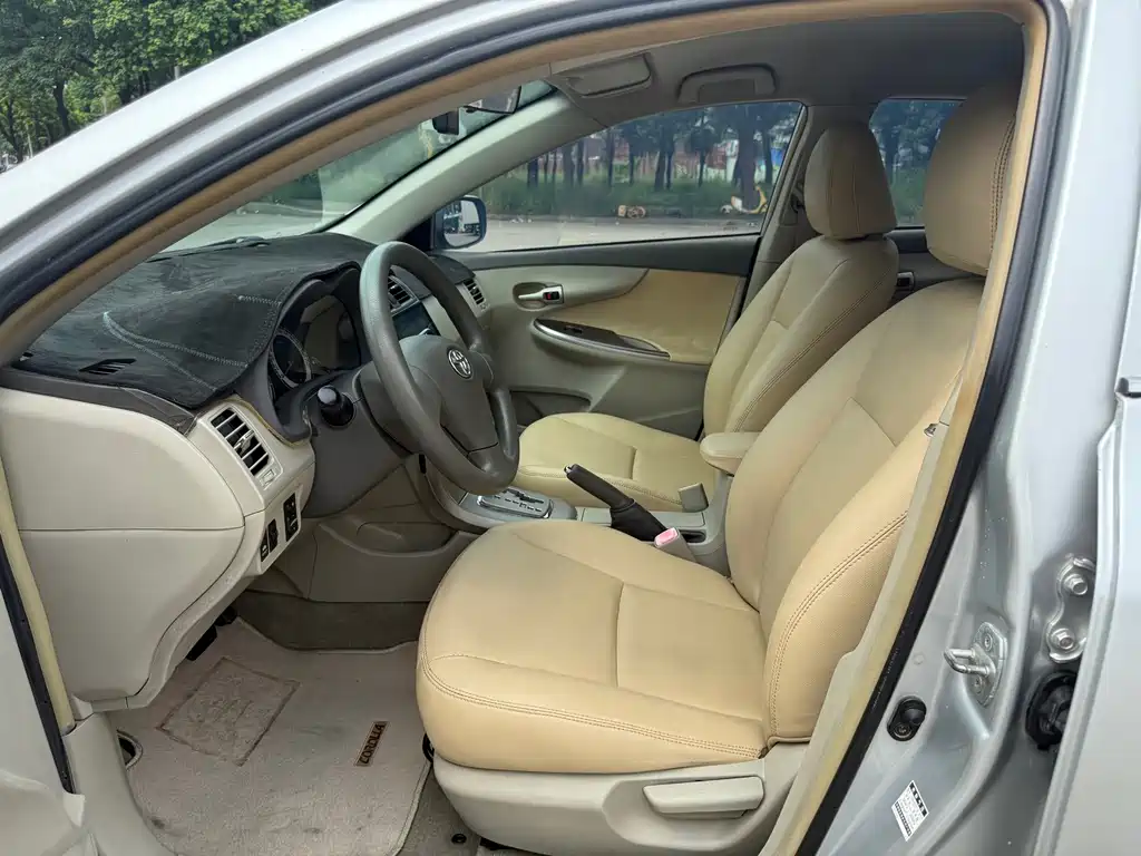 Toyota Corolla — миниатюра 4